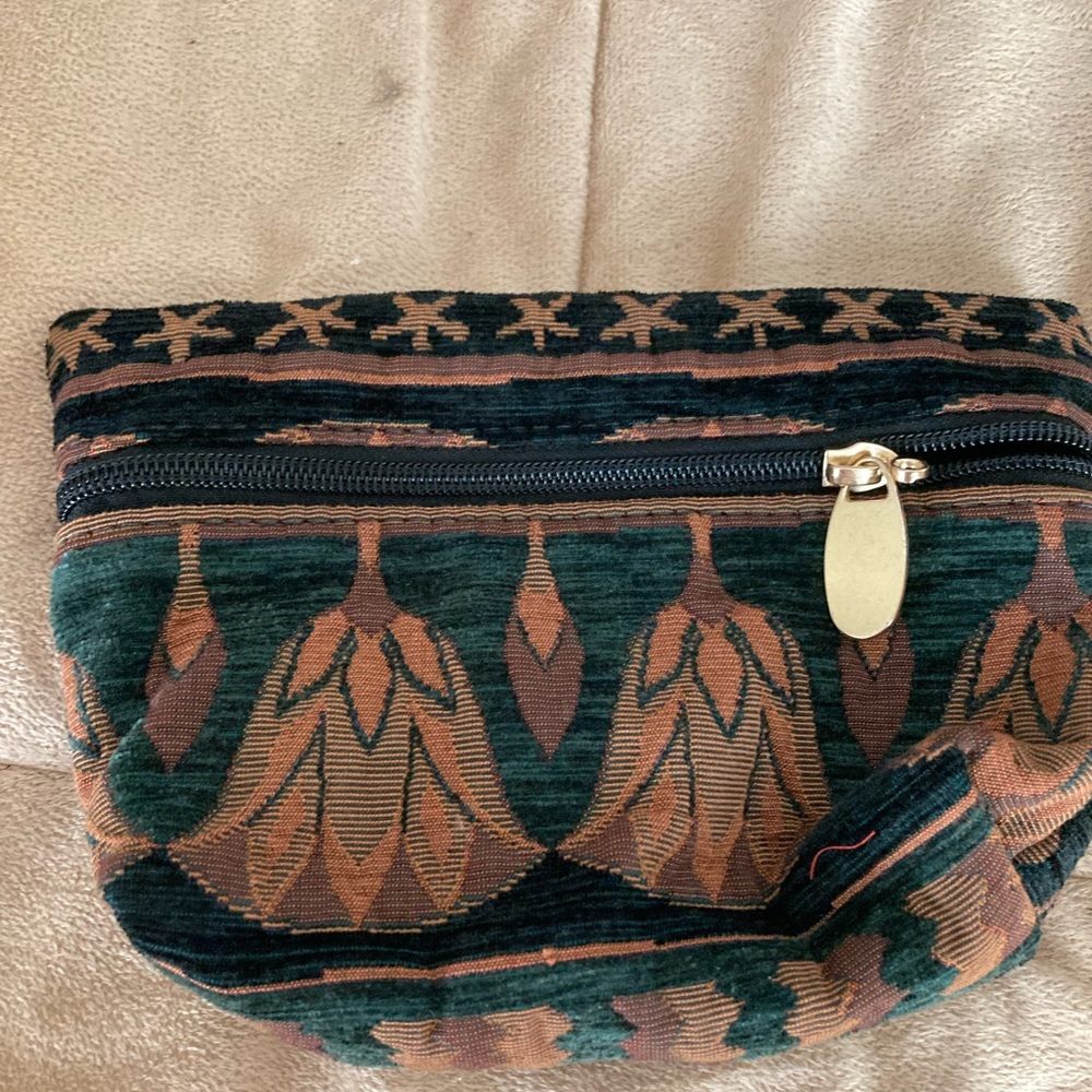 Gevive by Boyt Bag Bohemian Egyptian Patterned set of two bags